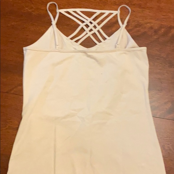 Cris cross cami - Picture 3 of 3